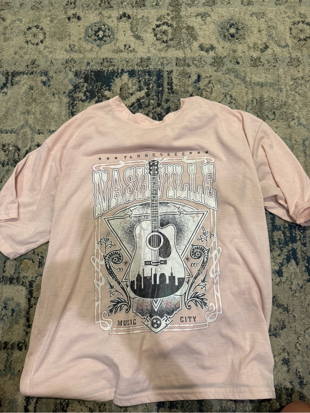Nashville Graphic Tee - Pink